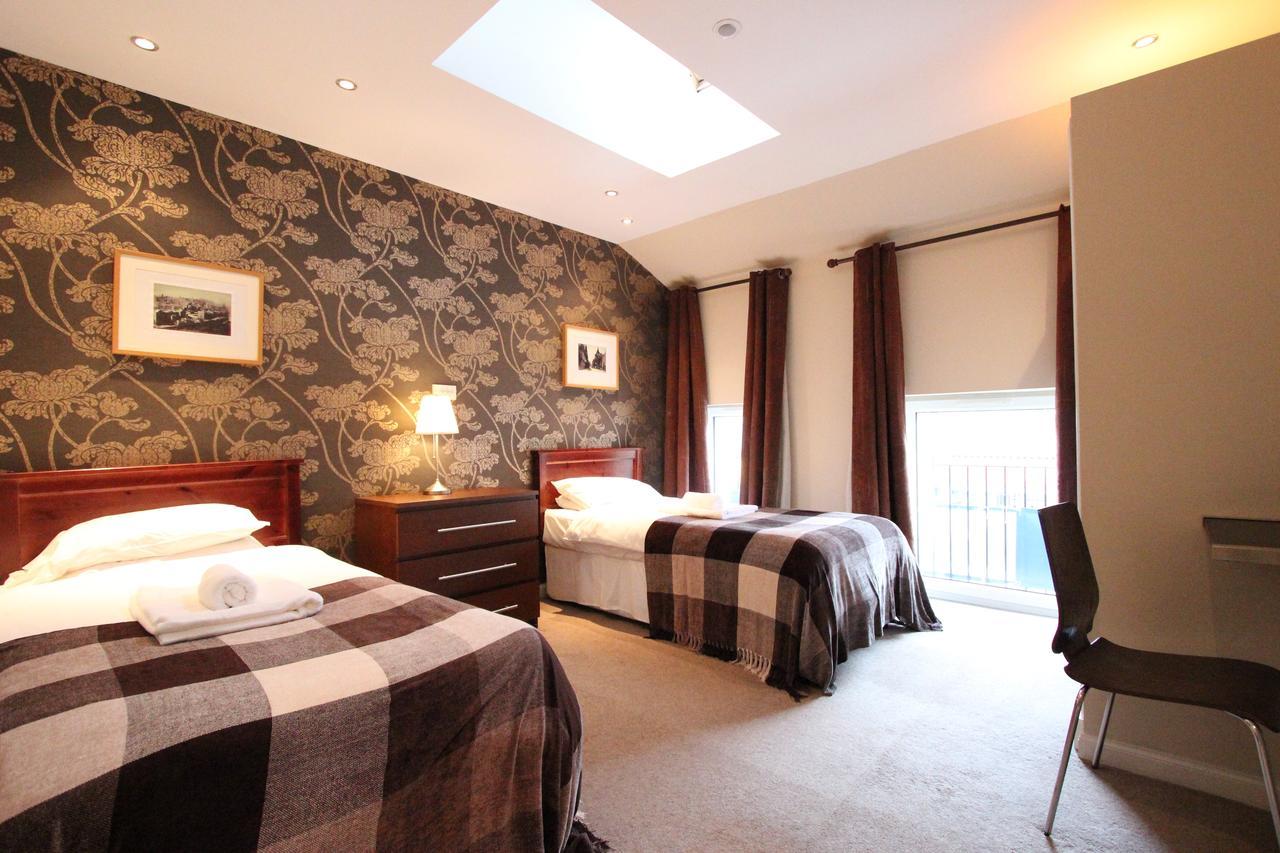 Haymarket Apartment Edinburgh Room photo