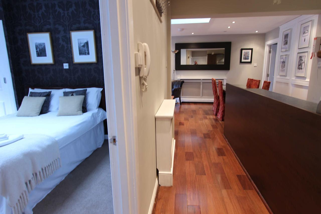 Haymarket Apartment Edinburgh Room photo