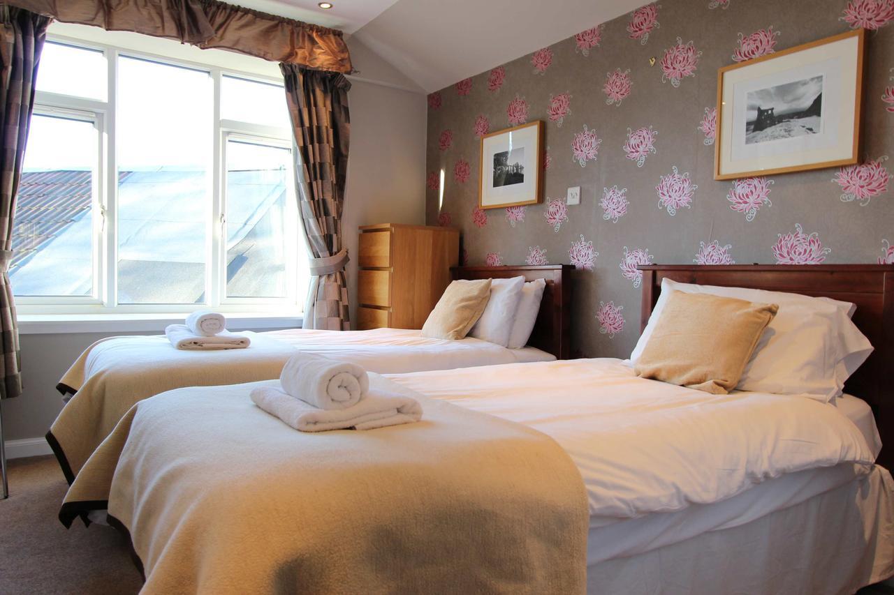 Haymarket Apartment Edinburgh Room photo