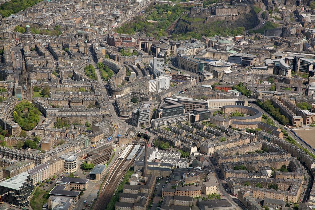 Haymarket Apartment Edinburgh Exterior photo